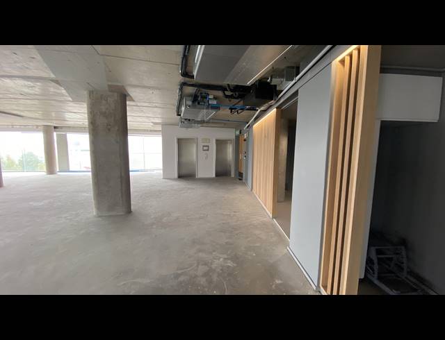 418M² OFFICE TO LET IN CLAREMONT